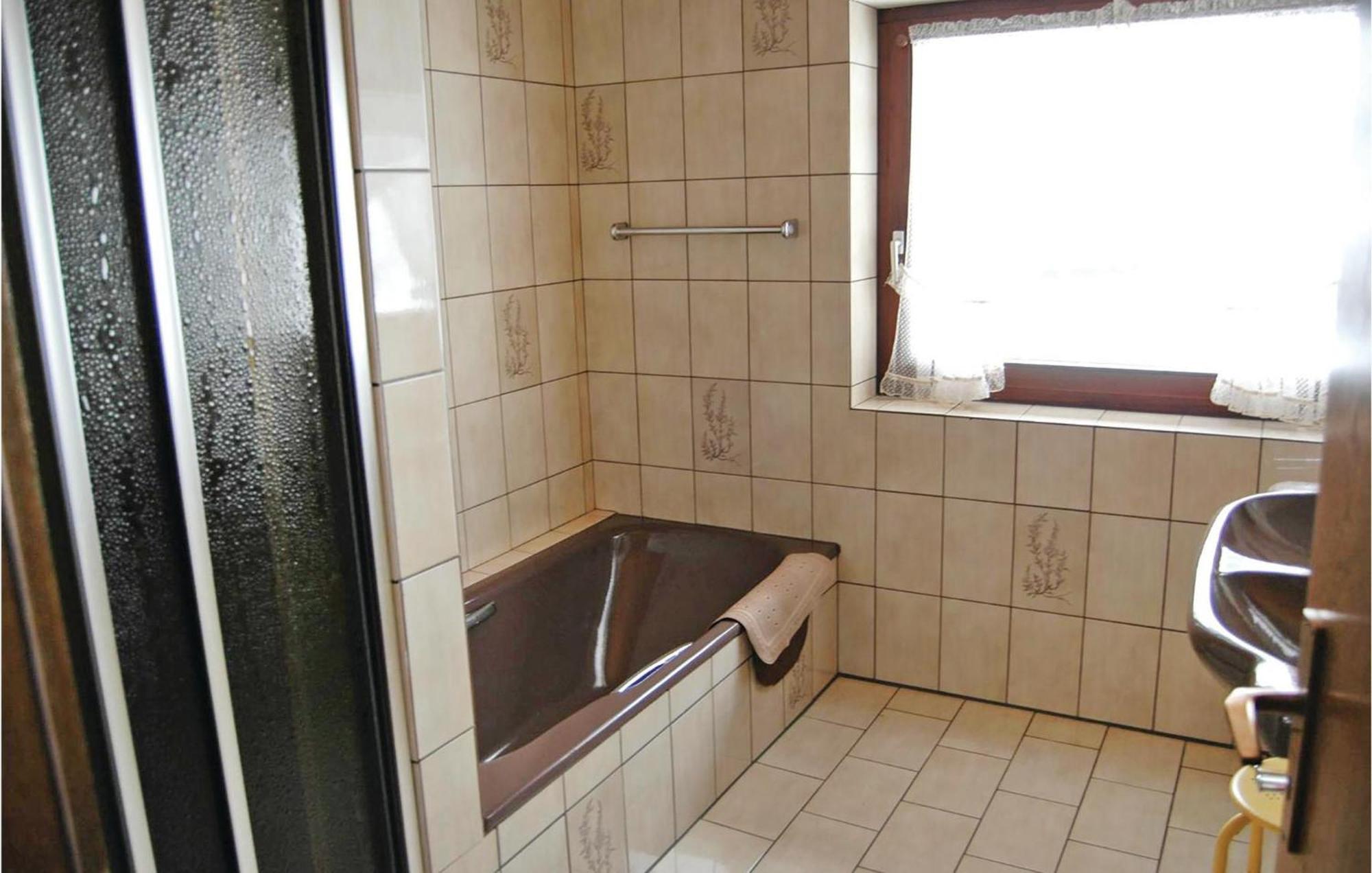 2 Bedroom Awesome Apartment In Welschensteinach Exteriér fotografie